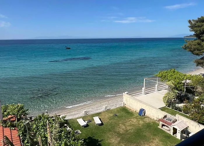 Salty Beach Studio