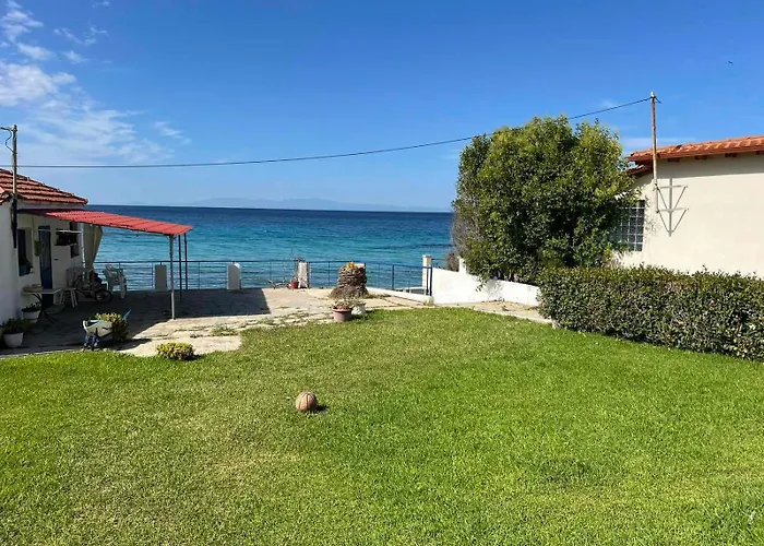 Salty Beach Studio